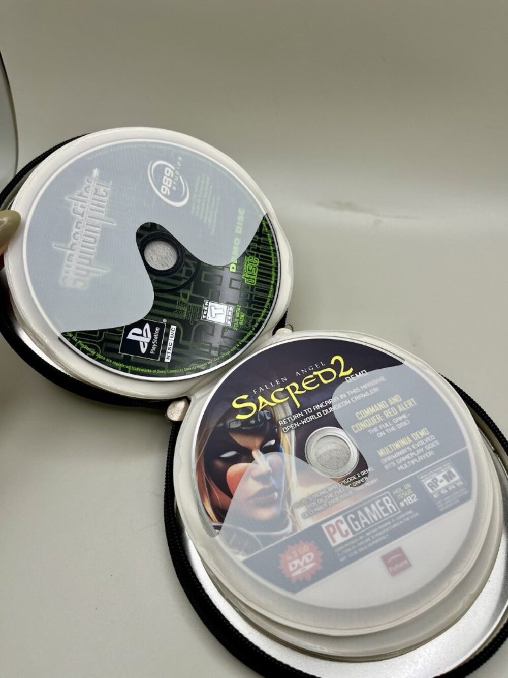 VTG Y2K Video Game Demo Disc Lot Xbox PS1 PC Gamer Syphon Filter 2 Demo + MORE